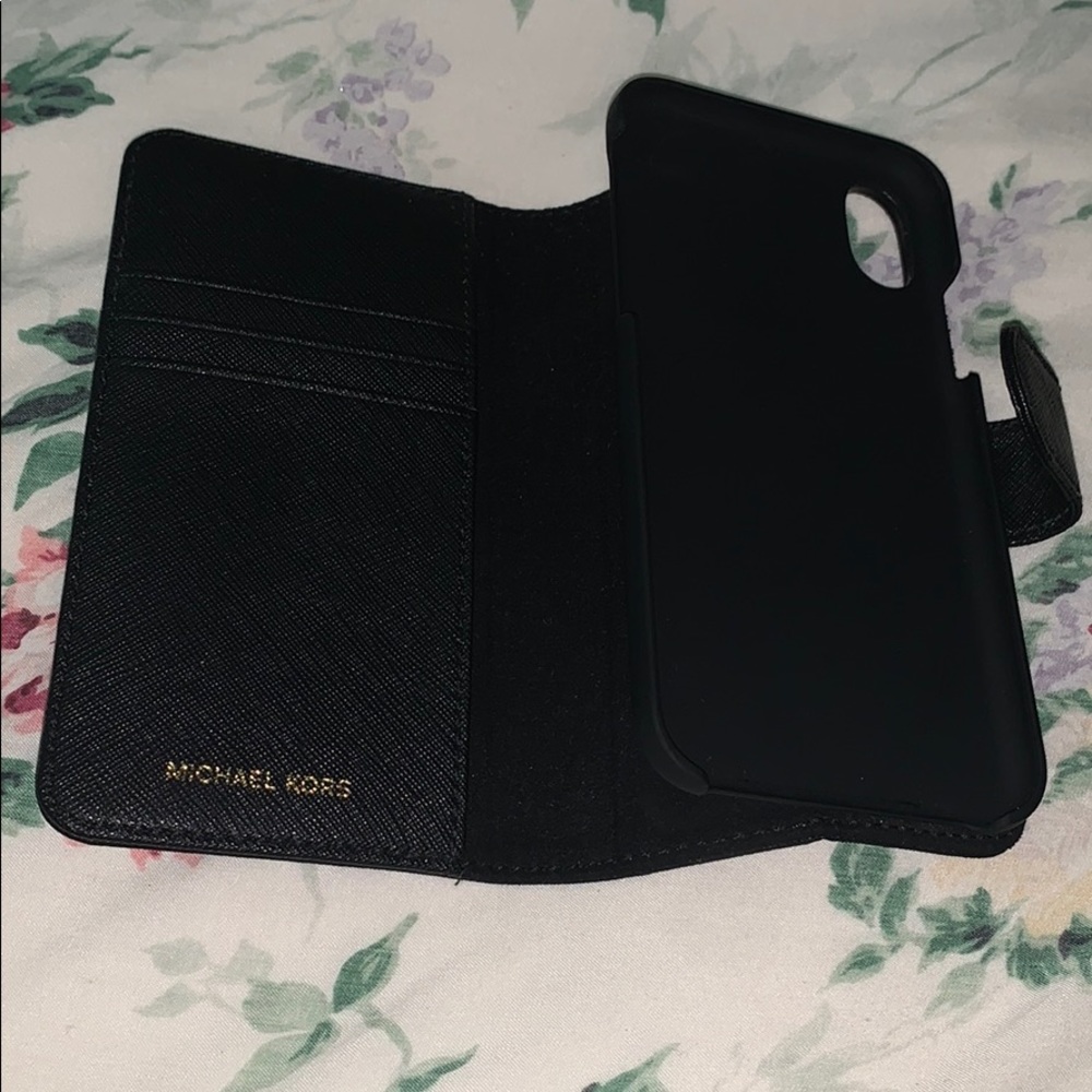 Michael Kors Iphone X Case With Card holder & cash - Picture 3 of 4
